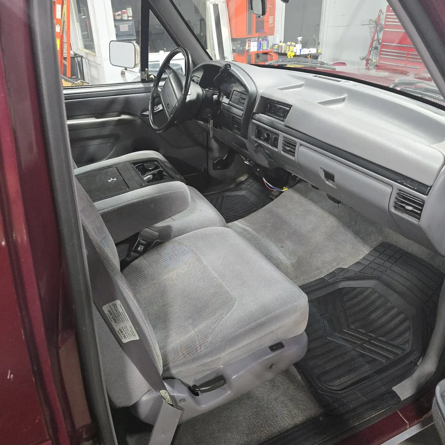 1996 Ford F-150 XLT