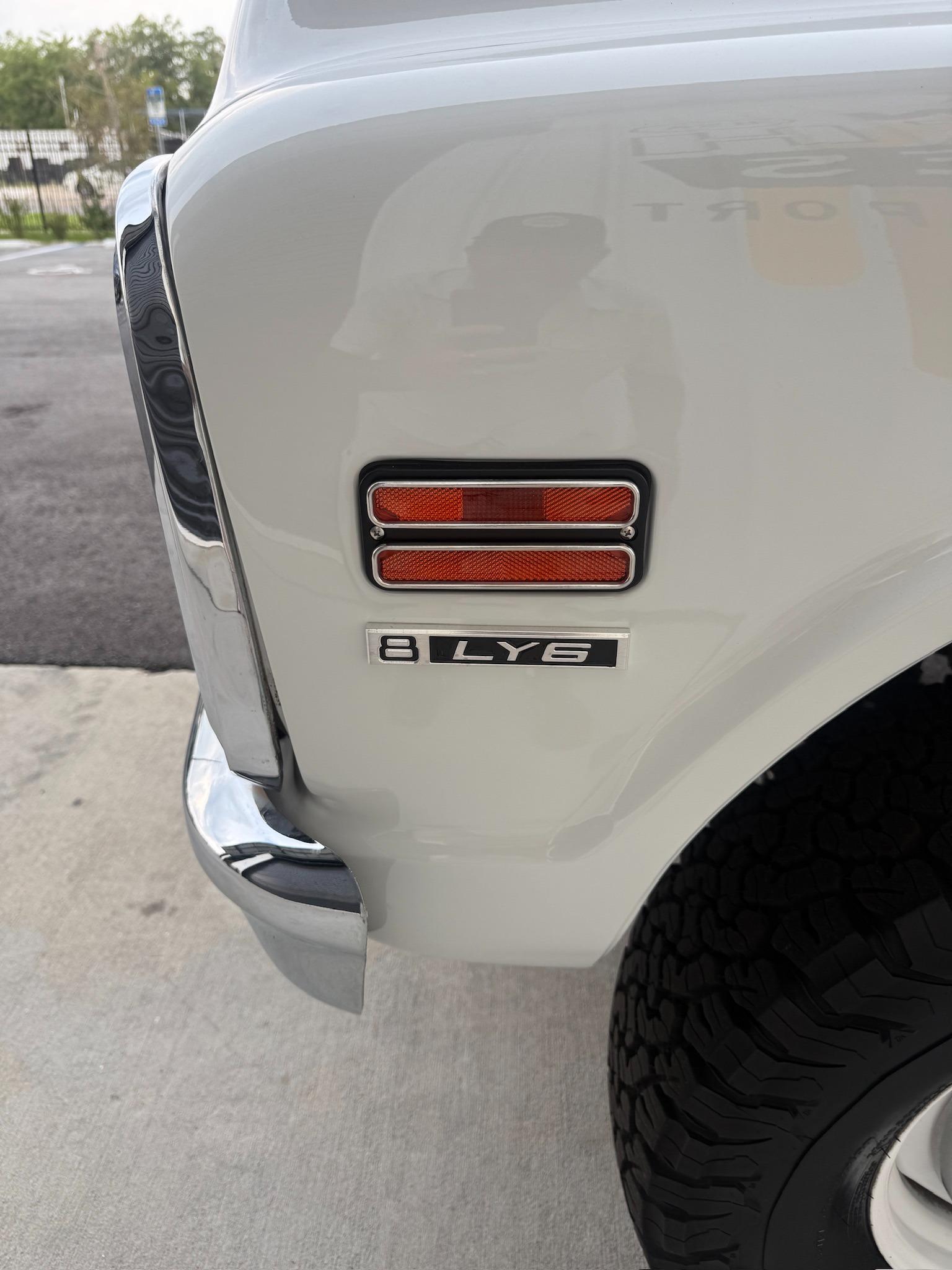 LS-Powered 1972 Chevrolet Suburban