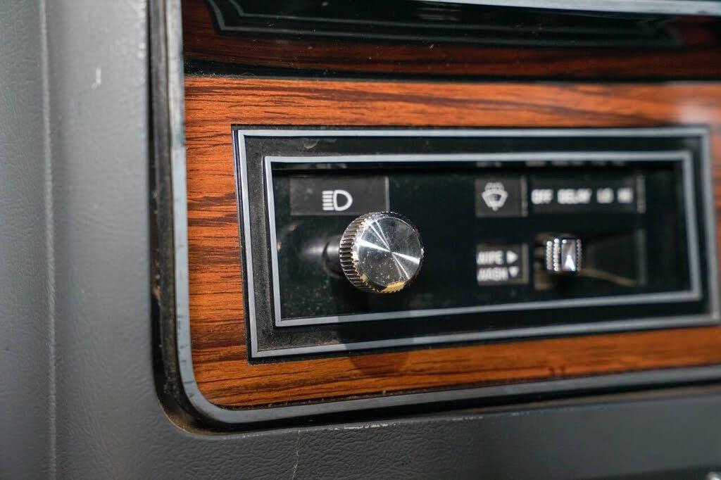 1985 Dodge Ram W250 Prospector