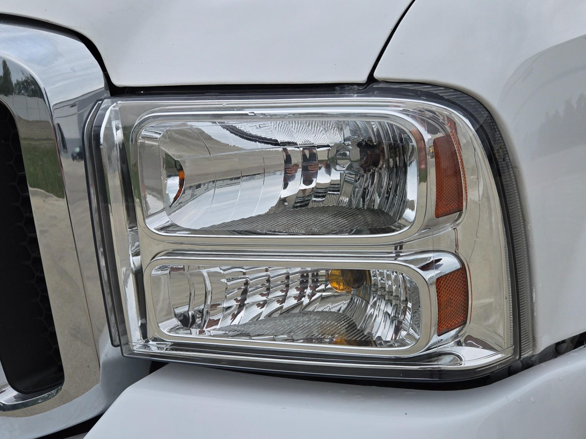 2006 Ford F-350 XLT Work Truck