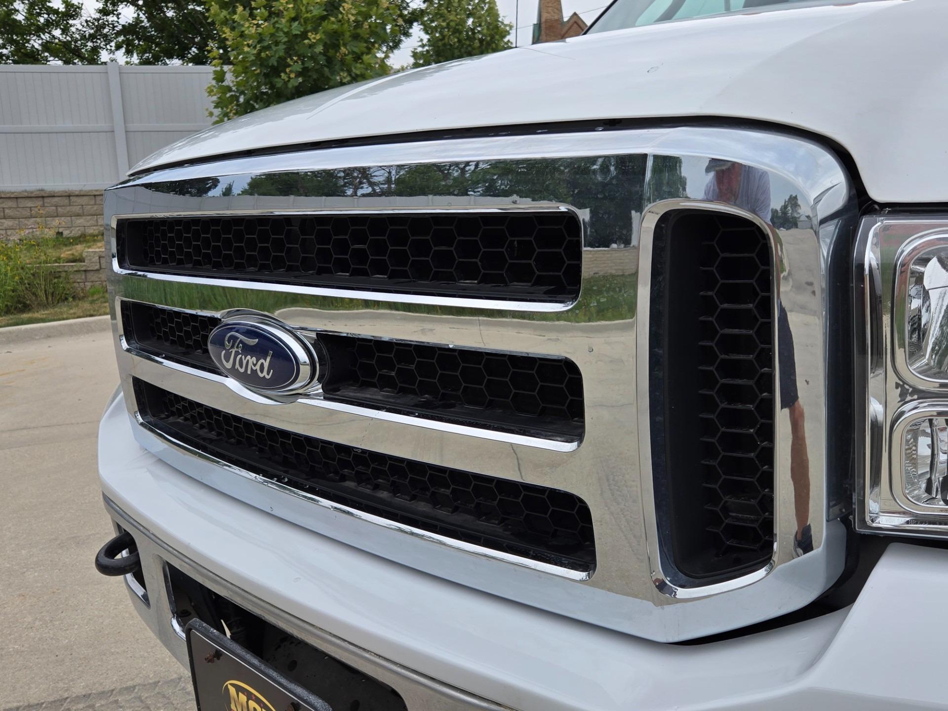 2006 Ford F-350 XLT Work Truck