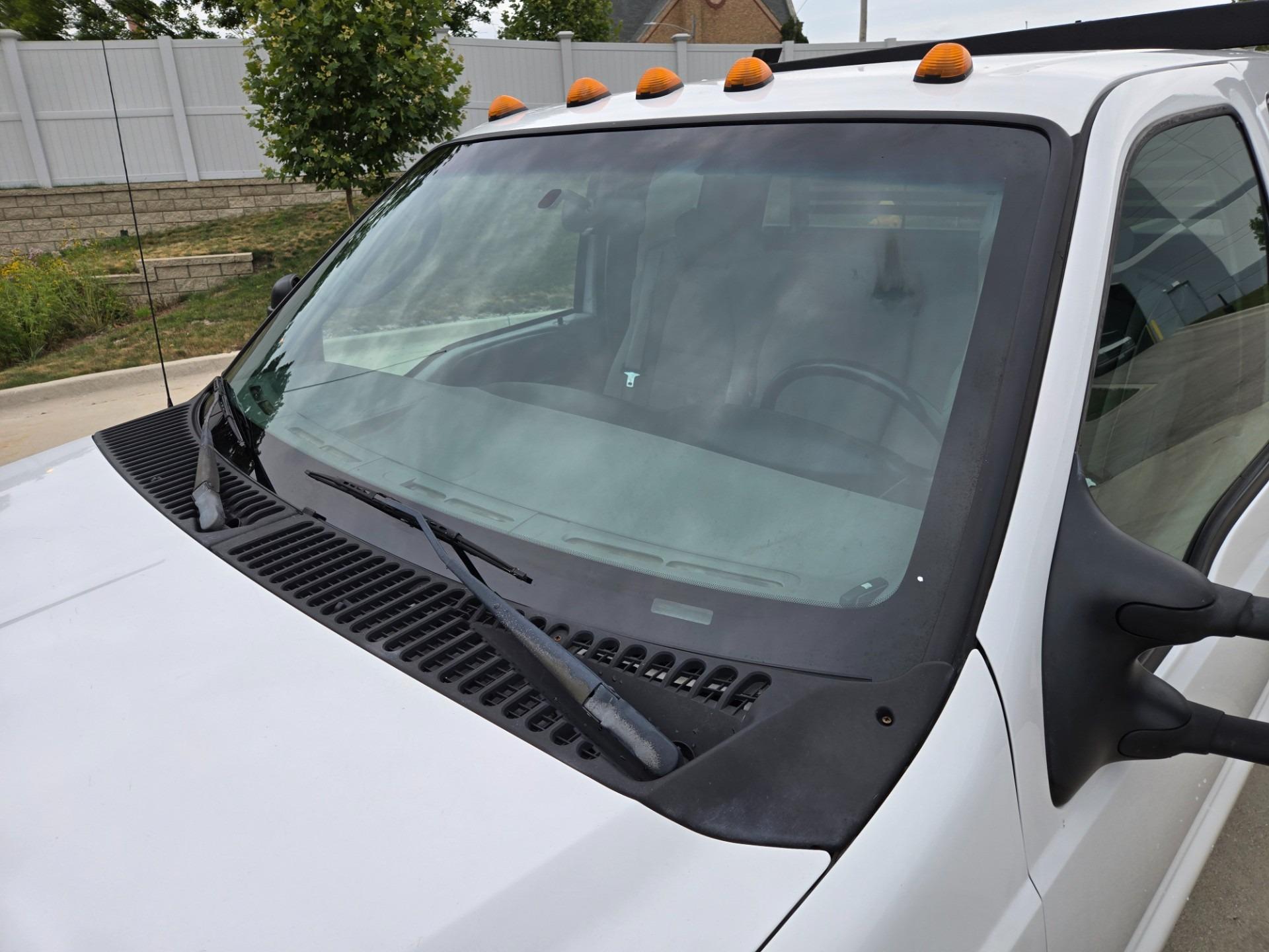 2006 Ford F-350 XLT Work Truck