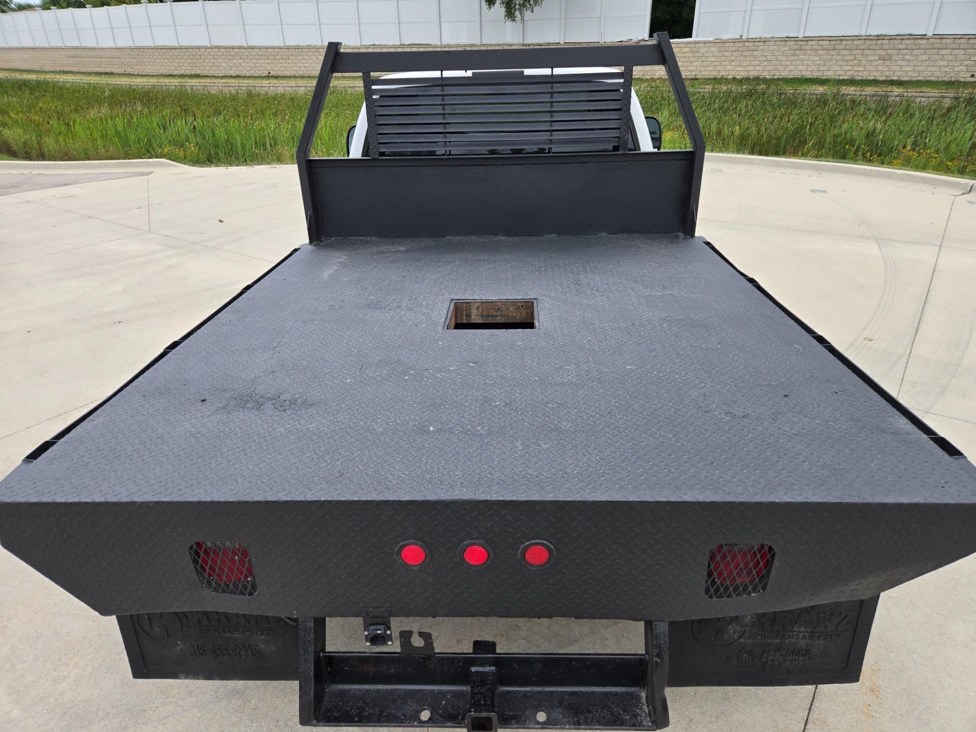 2006 Ford F-350 XLT Work Truck - 4