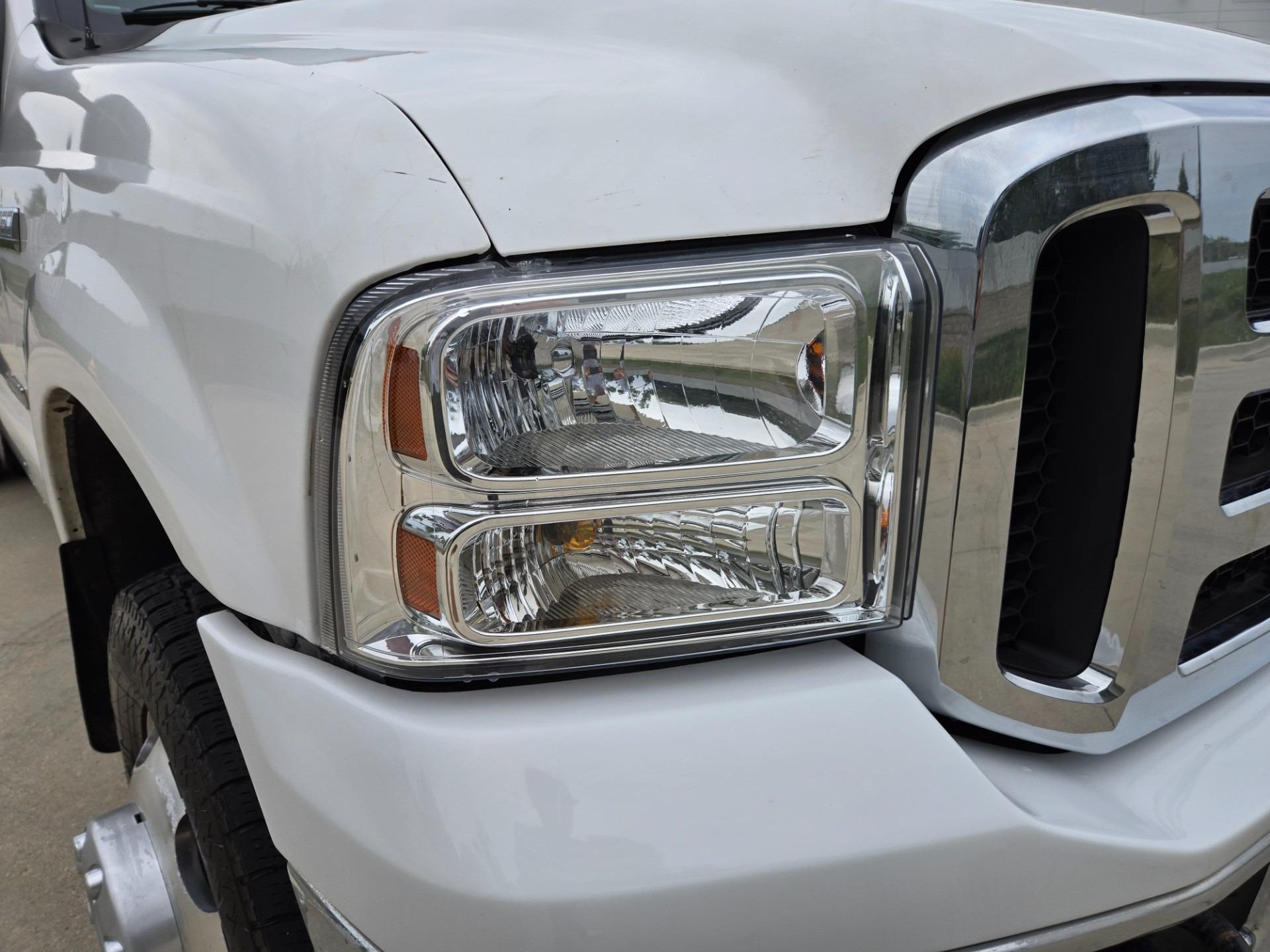 2006 Ford F-350 XLT Work Truck