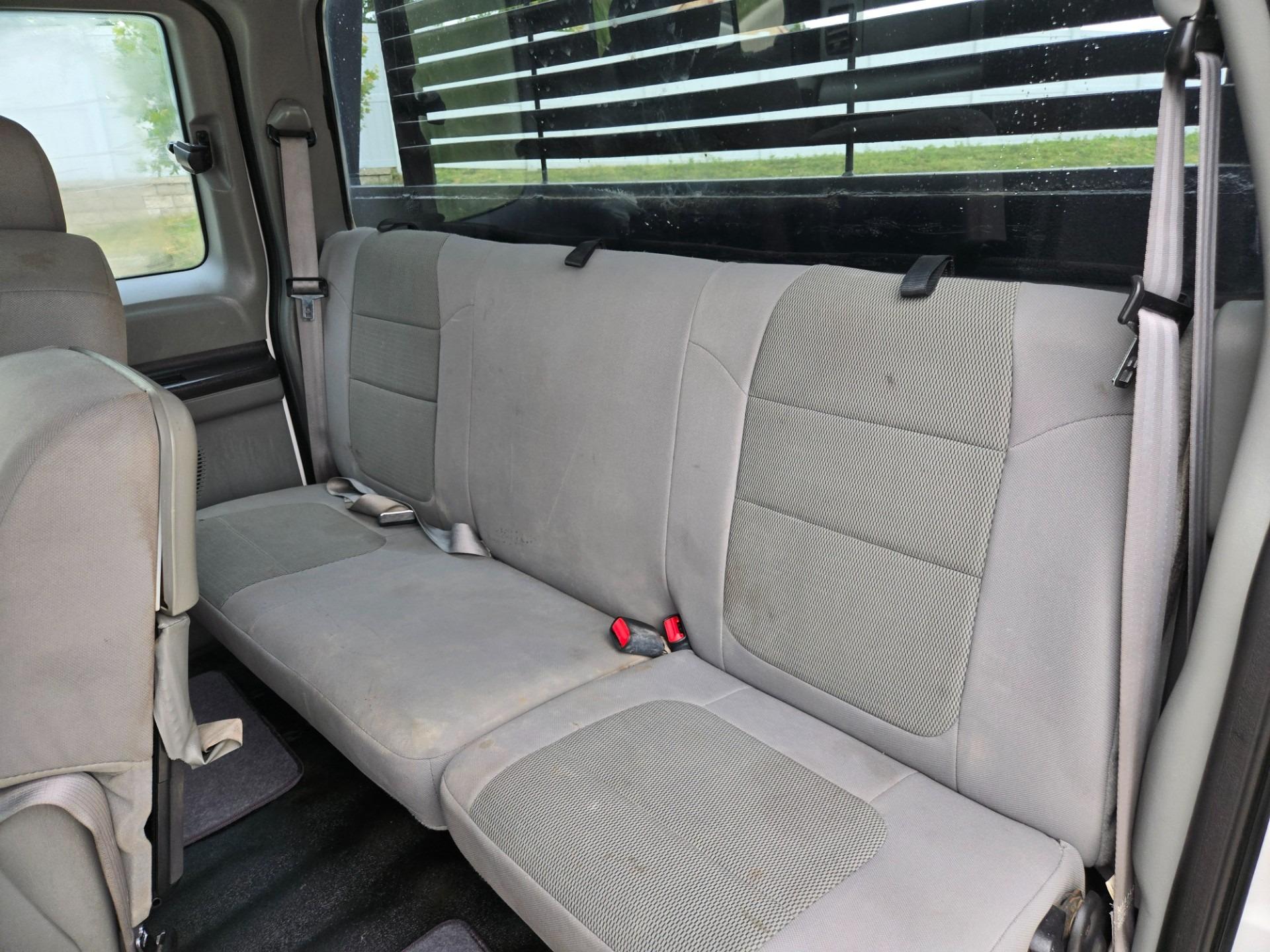 2006 Ford F-350 XLT Work Truck