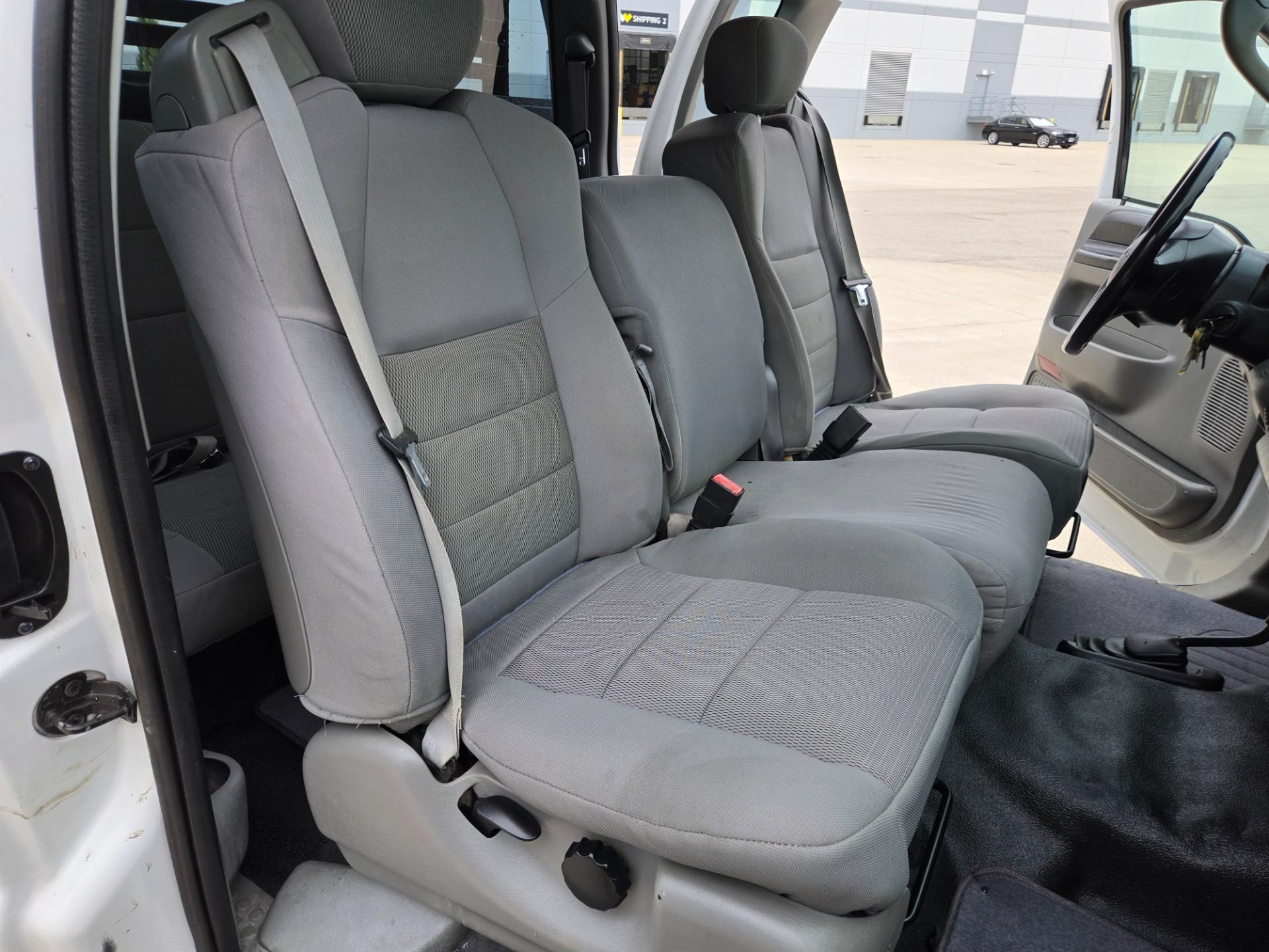 2006 Ford F-350 XLT Work Truck