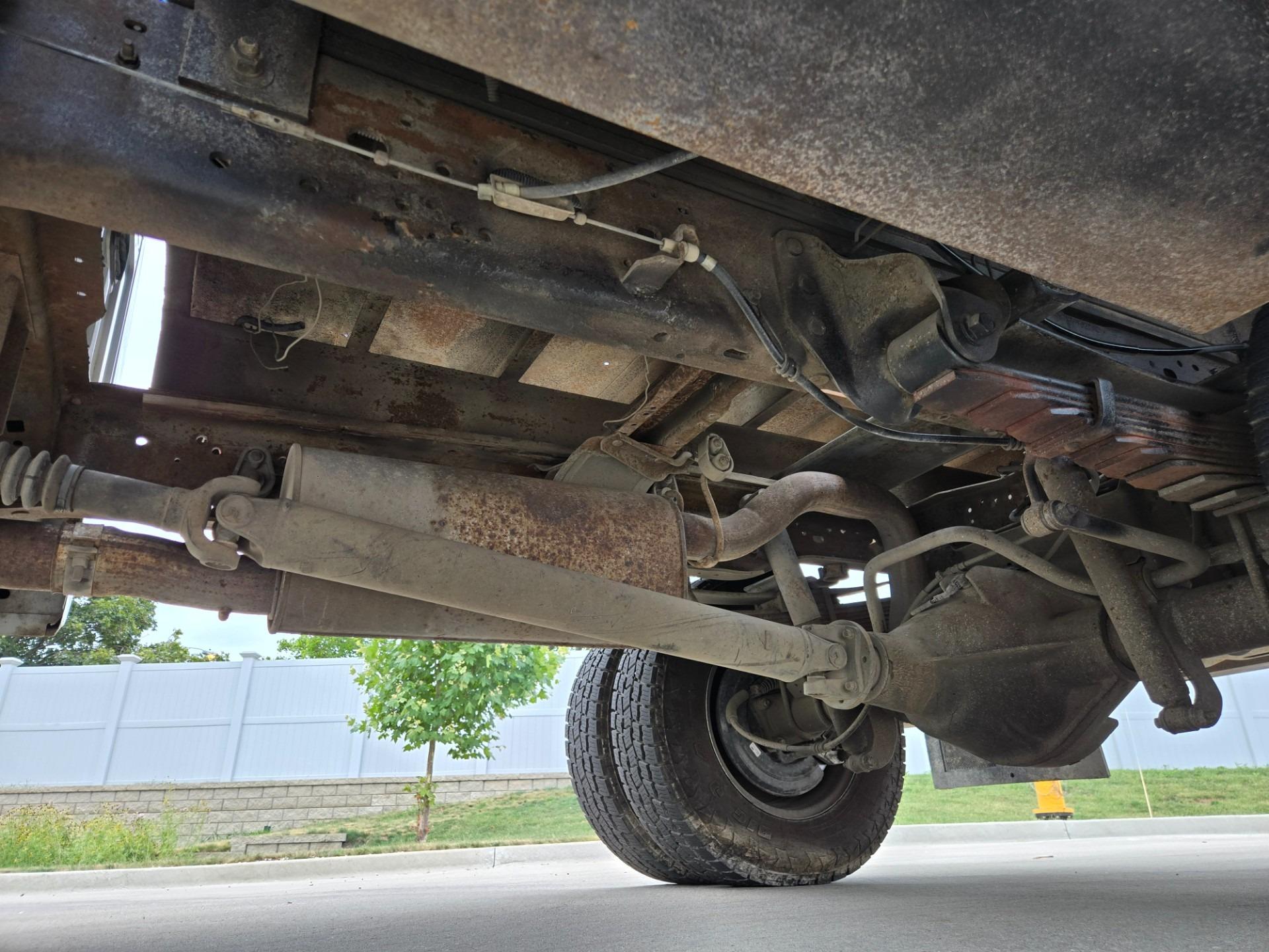 2006 Ford F-350 XLT Work Truck