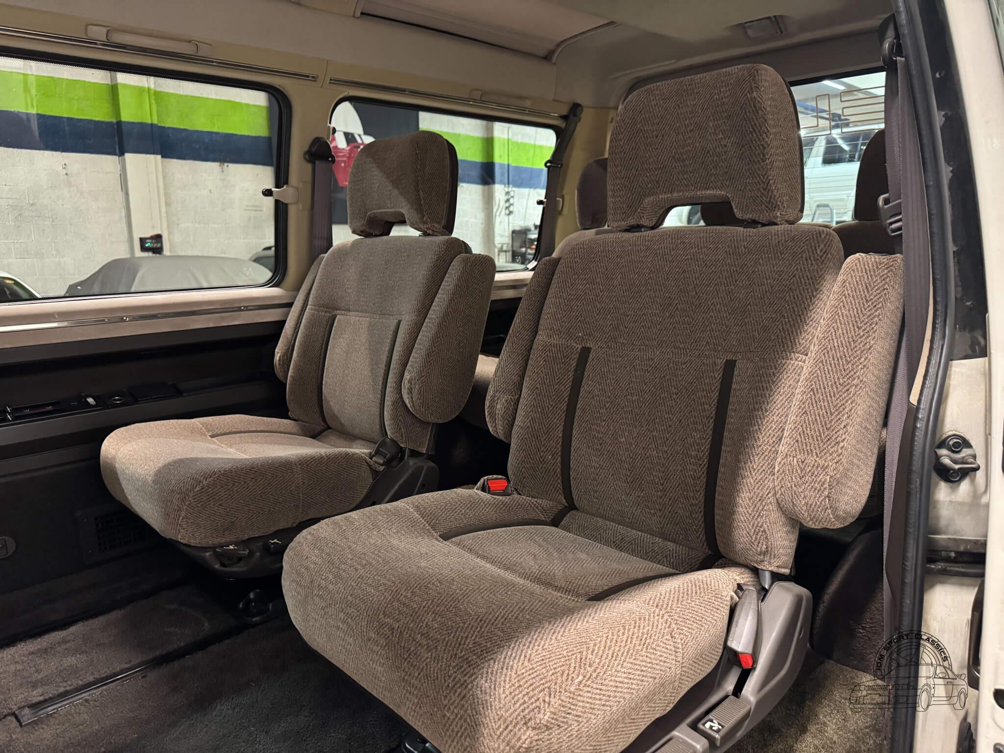 1991 Mitsubishi Delica Starwagon Exceed