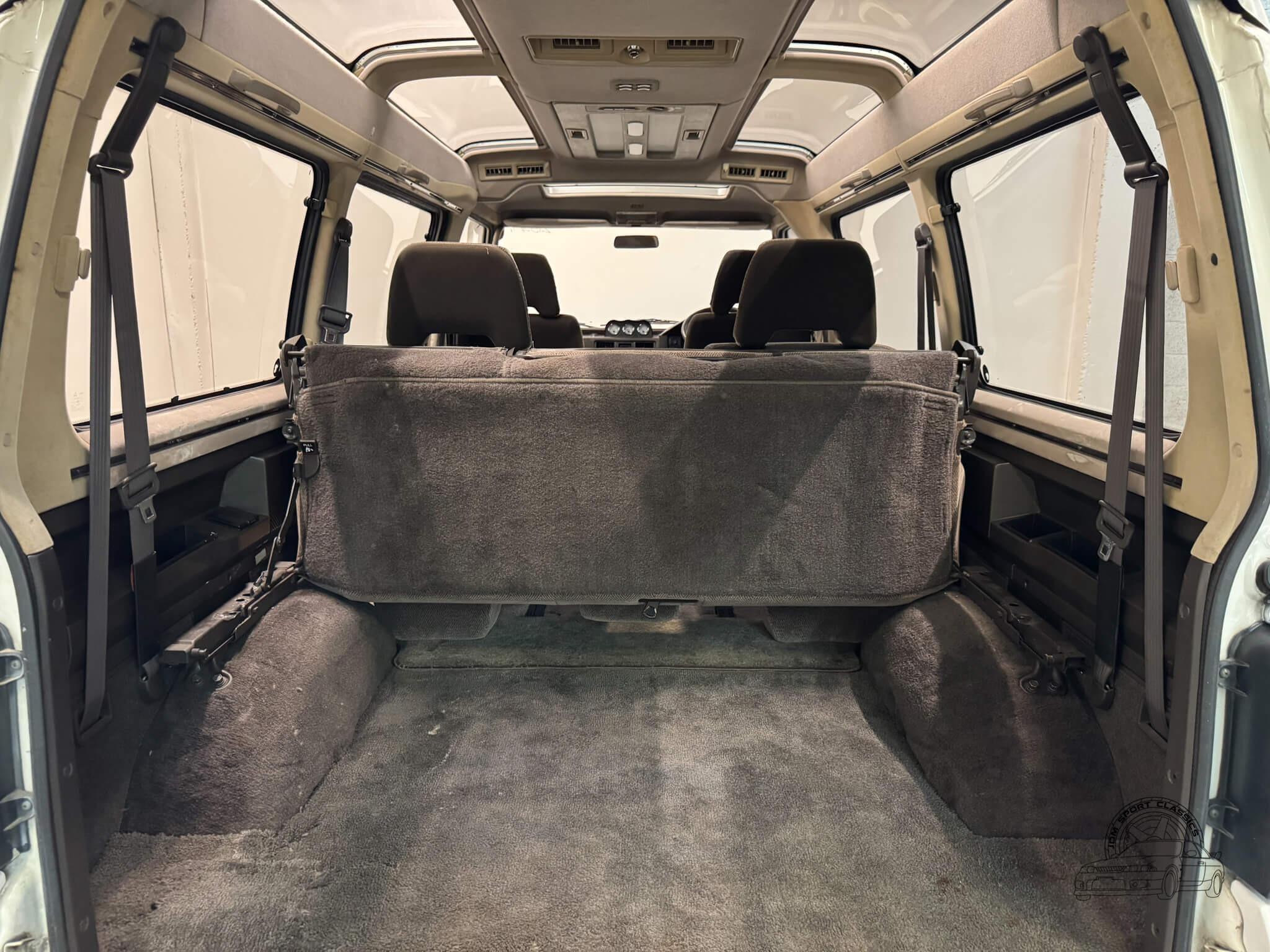 1991 Mitsubishi Delica Starwagon Exceed