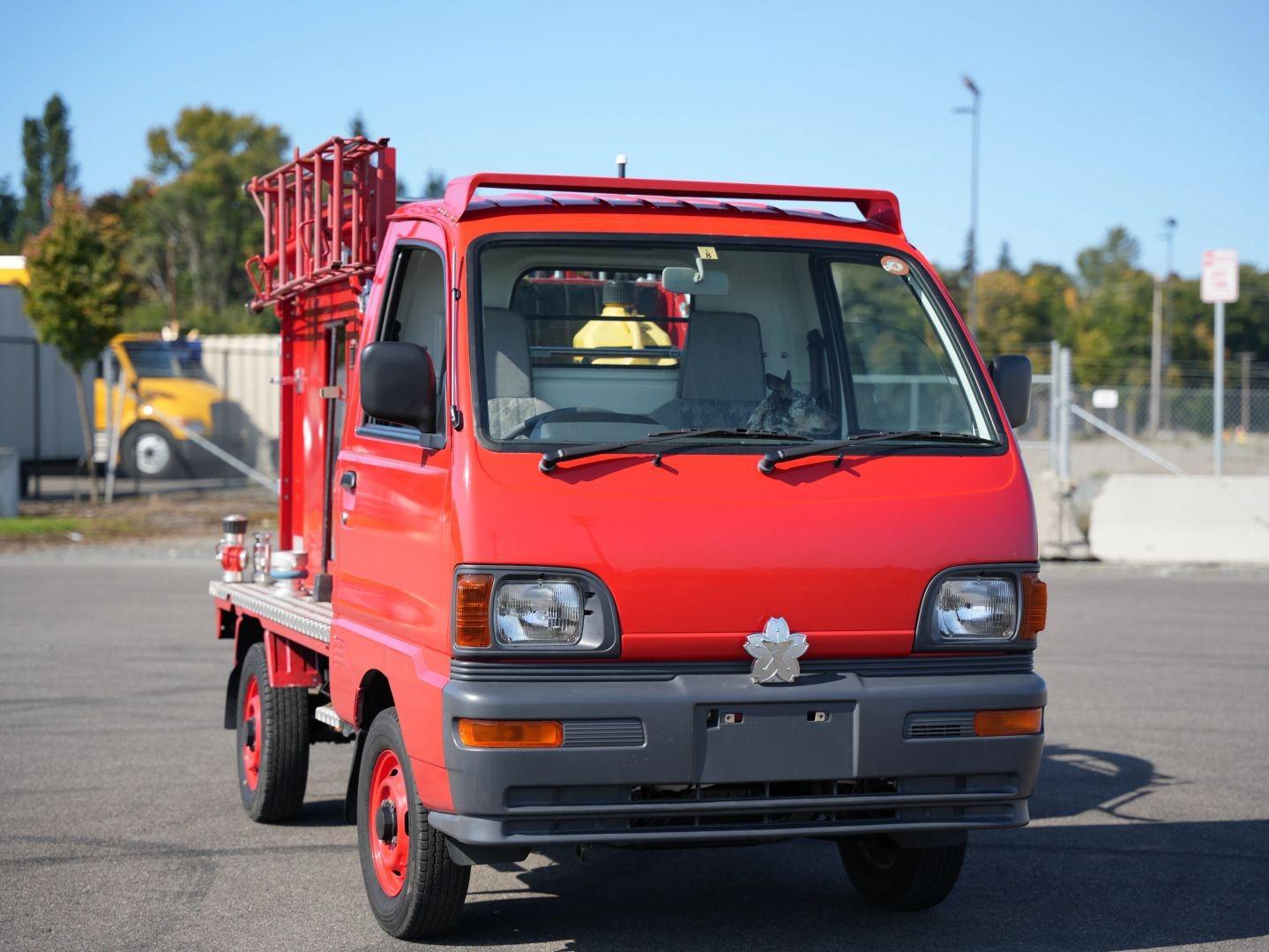 1998 Mitsubishi Minicab Fire Truck