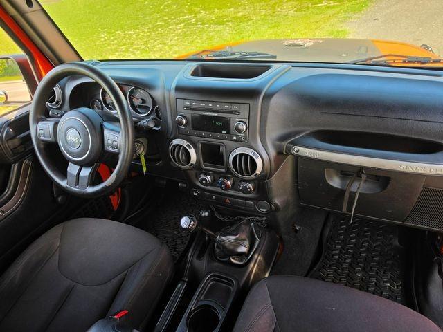 2015 Jeep Wrangler Sport