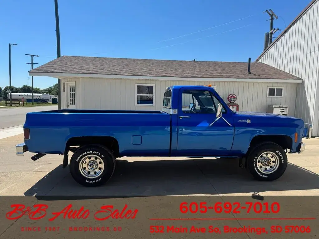 1973 Chevrolet K20 Cheyenne - 2