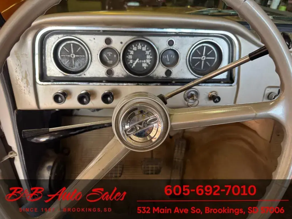 1962 GMC C10 Pickup