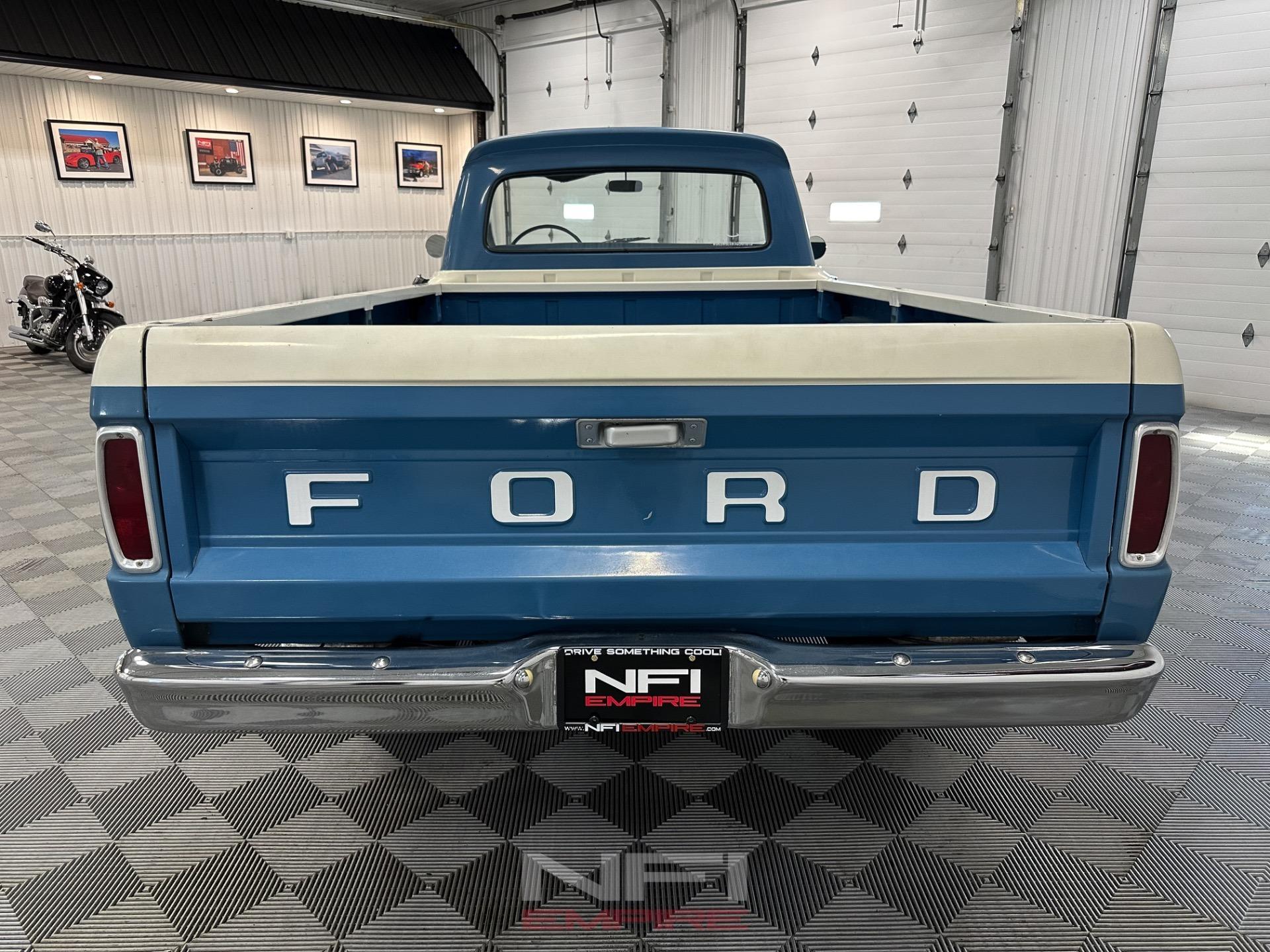 1965 Ford F-250 Custom Cab
