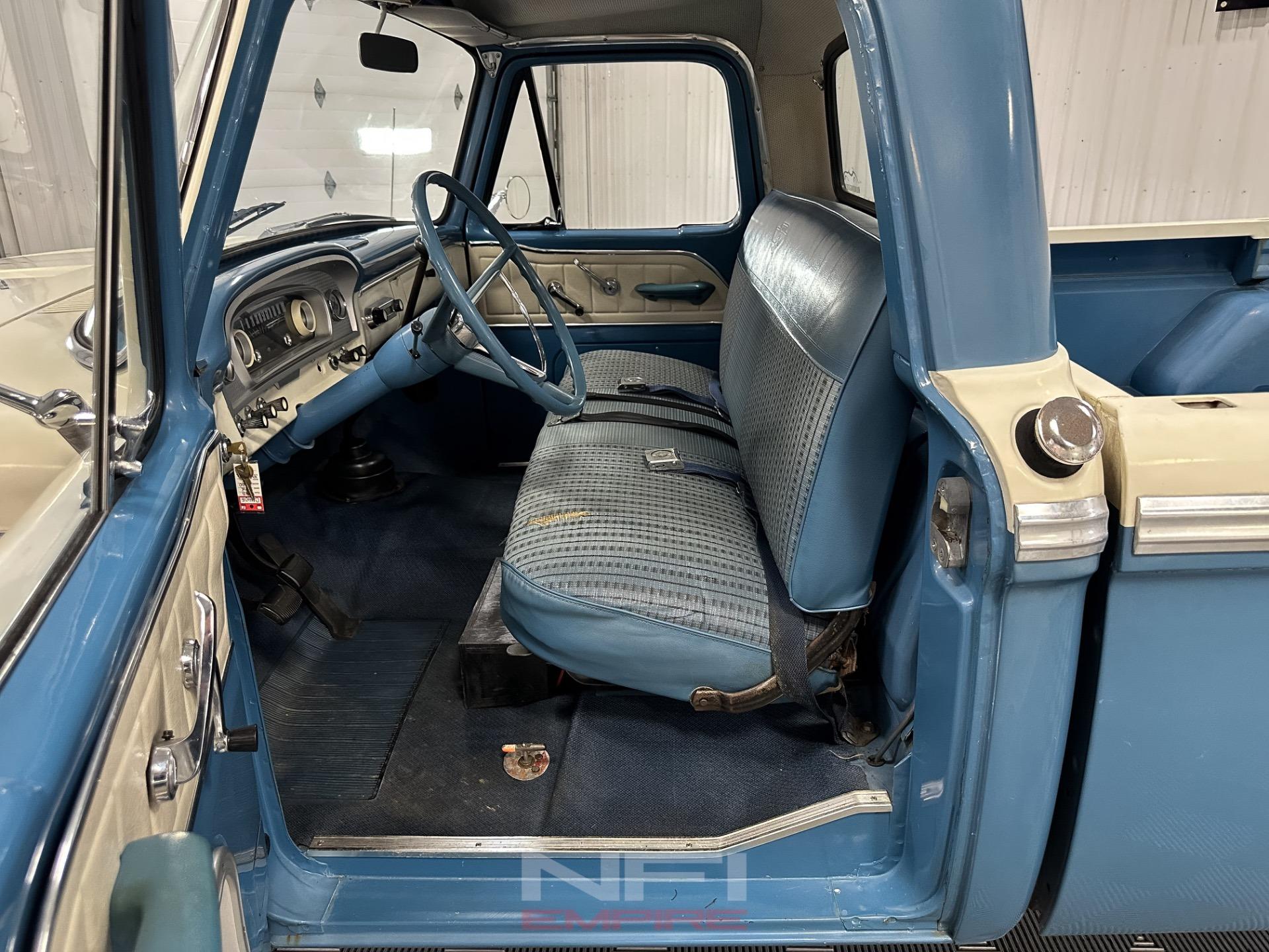 1965 Ford F-250 Custom Cab