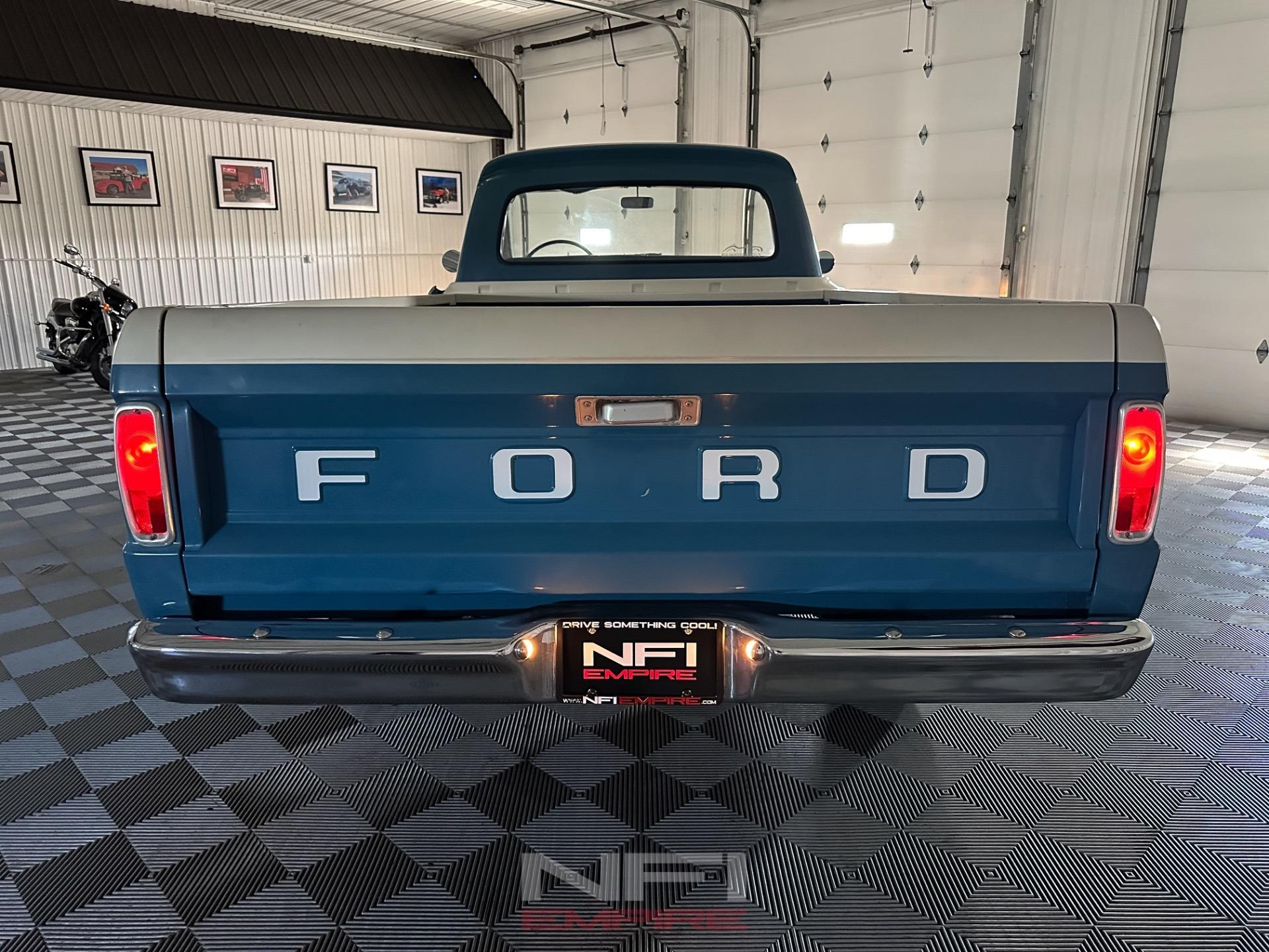 1965 Ford F-250 Custom Cab - 5
