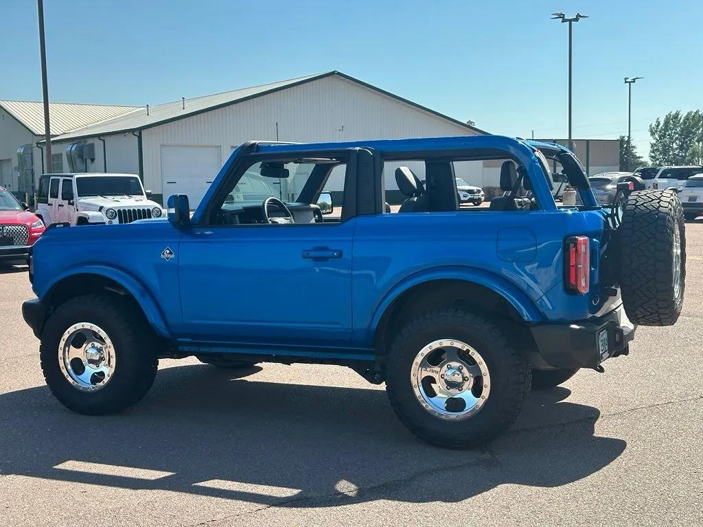 2023 Ford Bronco Outer Banks - 2