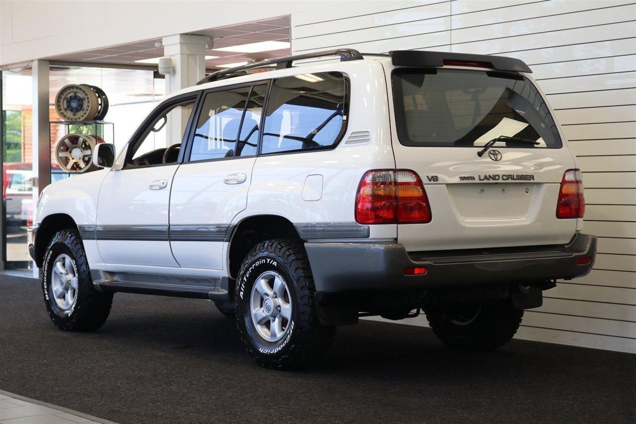 1999 Toyota Land Cruiser - 5
