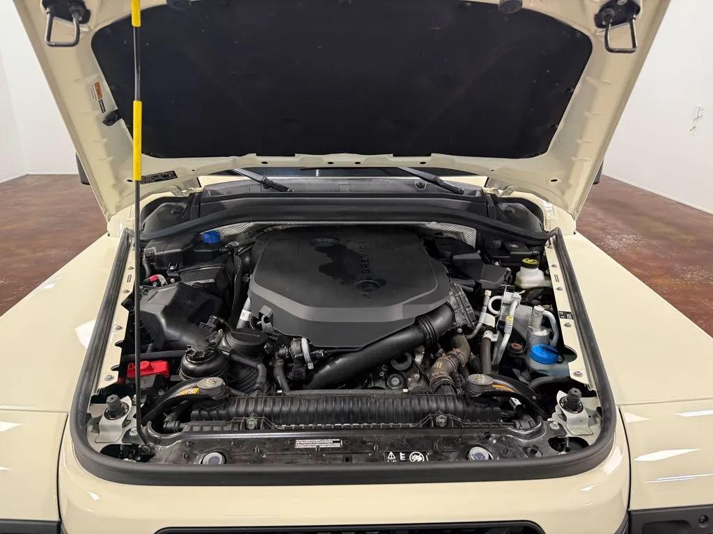 2024 INEOS Grenadier Station Wagon Base