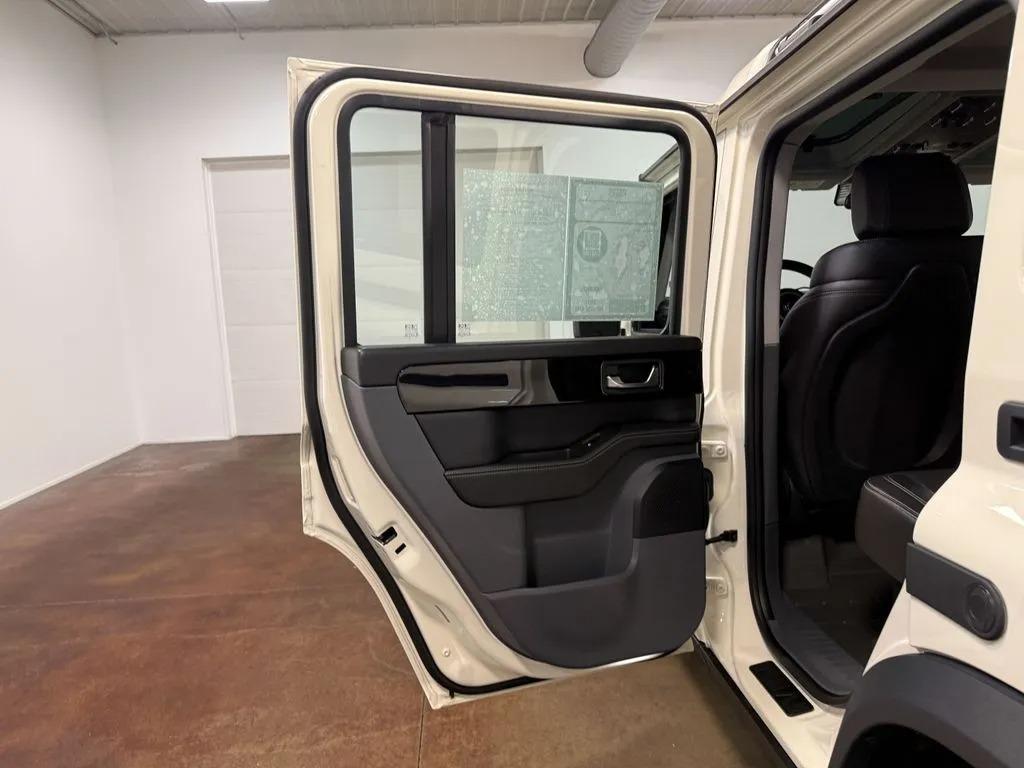 2024 INEOS Grenadier Station Wagon Base