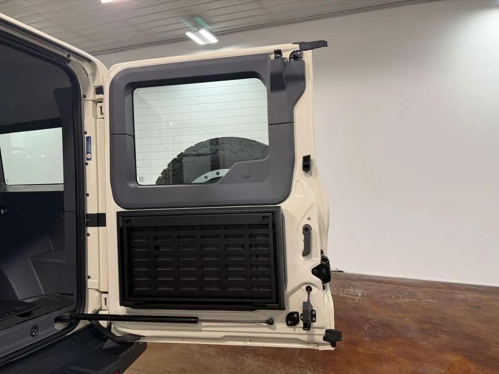 2024 INEOS Grenadier Station Wagon Base