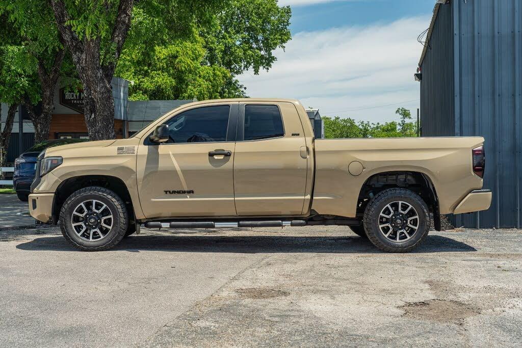 2017 Toyota Tundra SR5 - 2