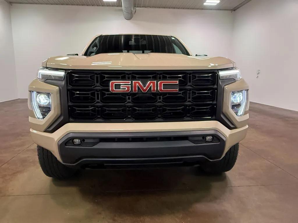 2023 GMC Canyon Elevation