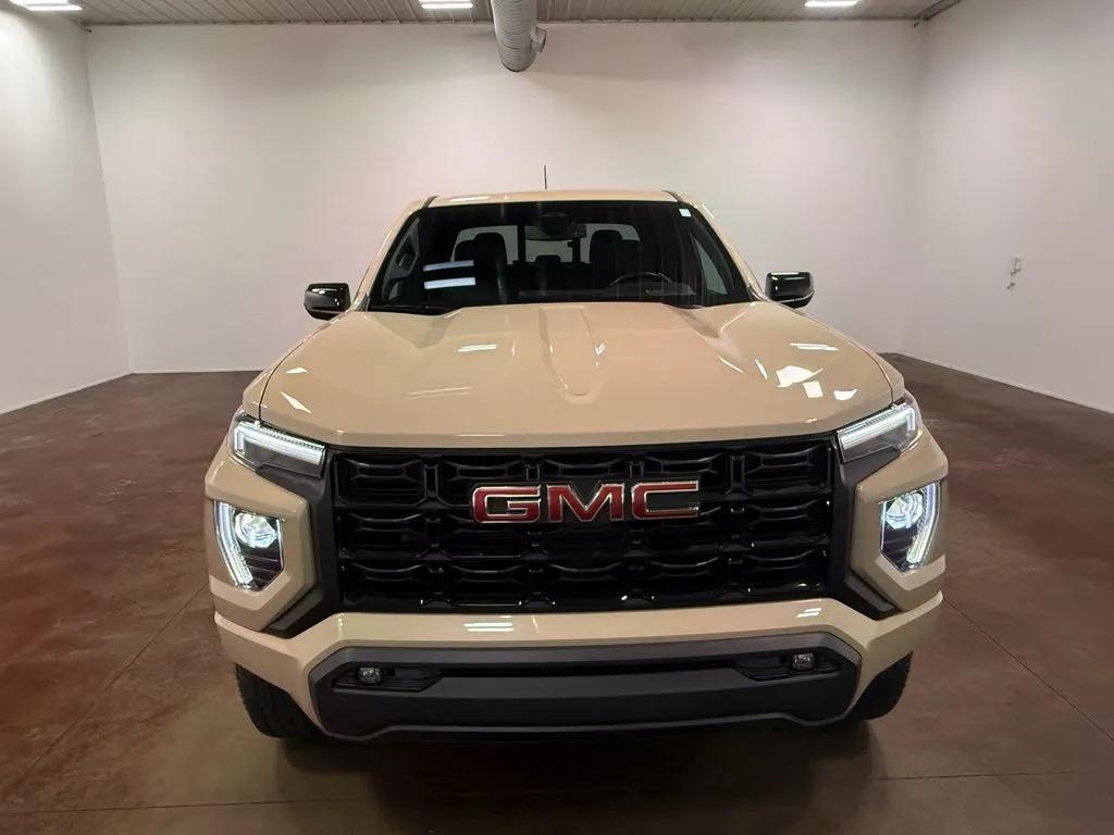 2023 GMC Canyon Elevation