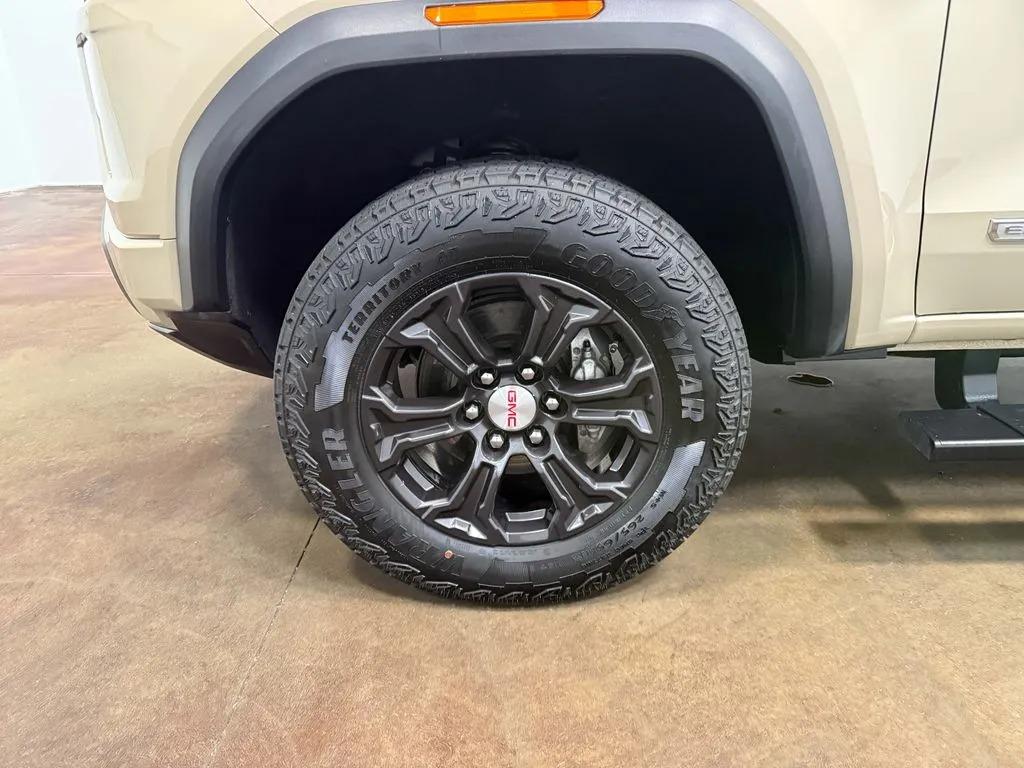 2023 GMC Canyon Elevation