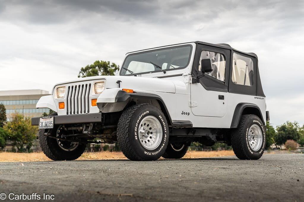1995 Jeep Wrangler S - 3