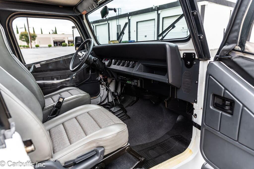 1995 Jeep Wrangler S