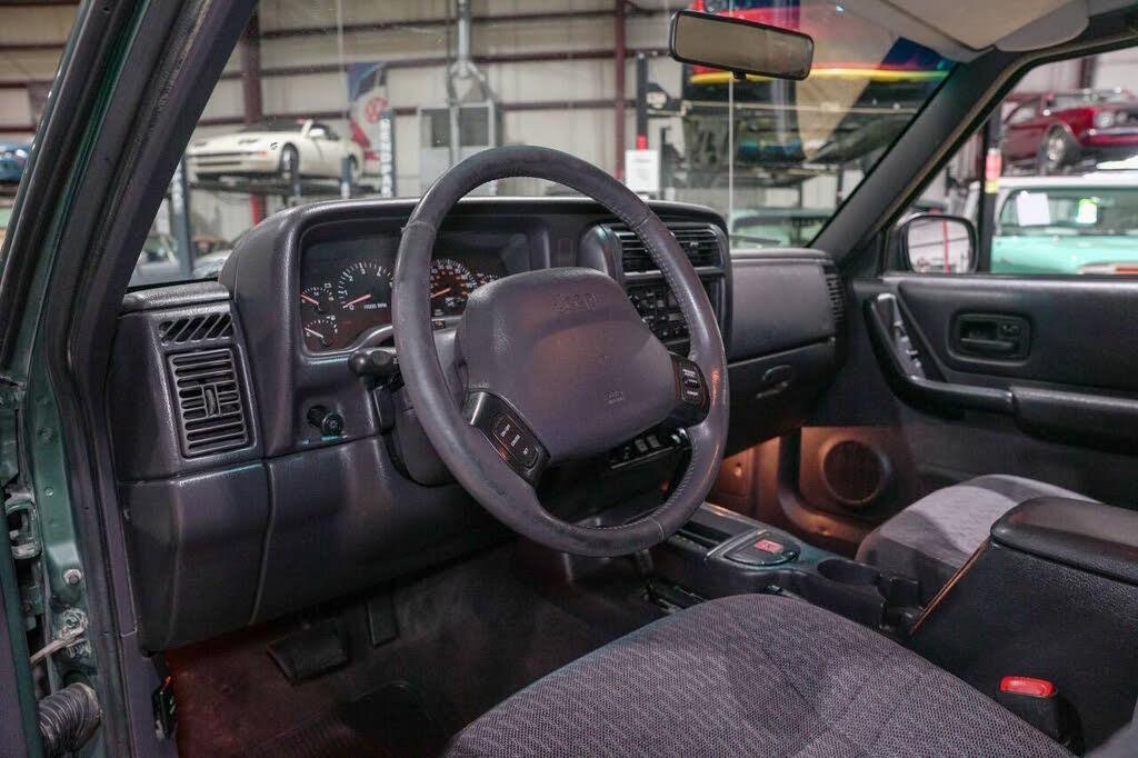 2000 Jeep Cherokee Sport