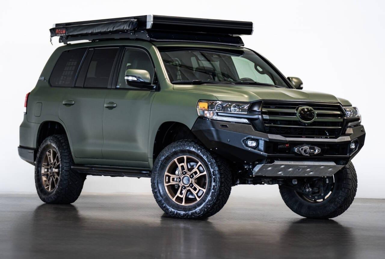 2020 Toyota Land Cruiser Heritage Edition