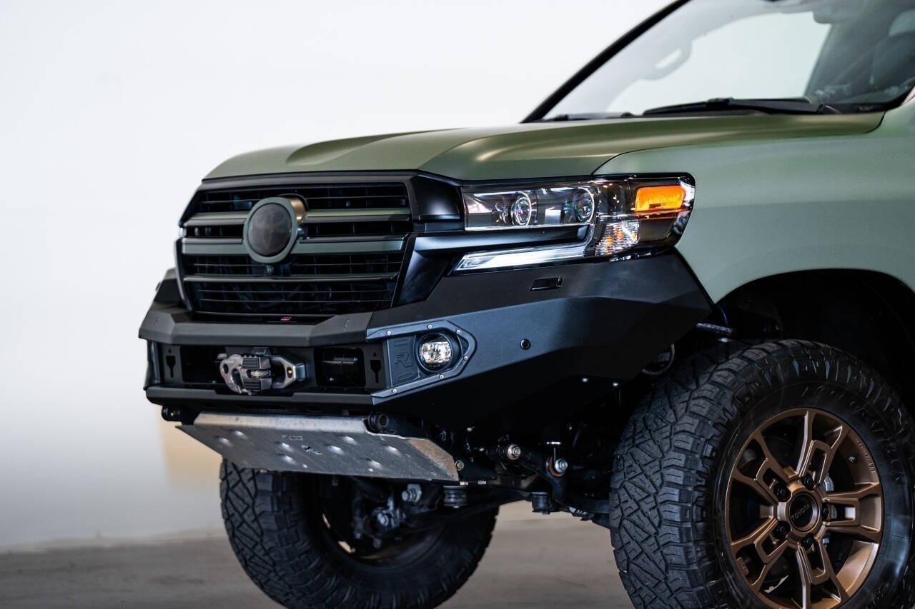 2020 Toyota Land Cruiser Heritage Edition