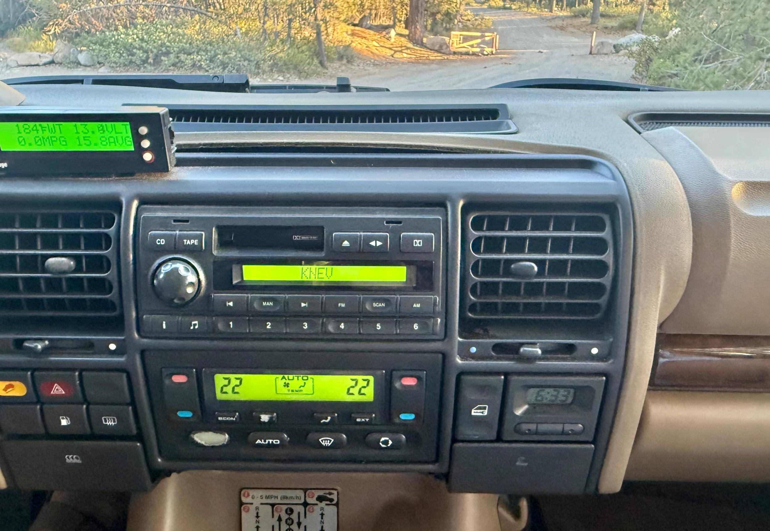2001 Land Rover Discovery II SE