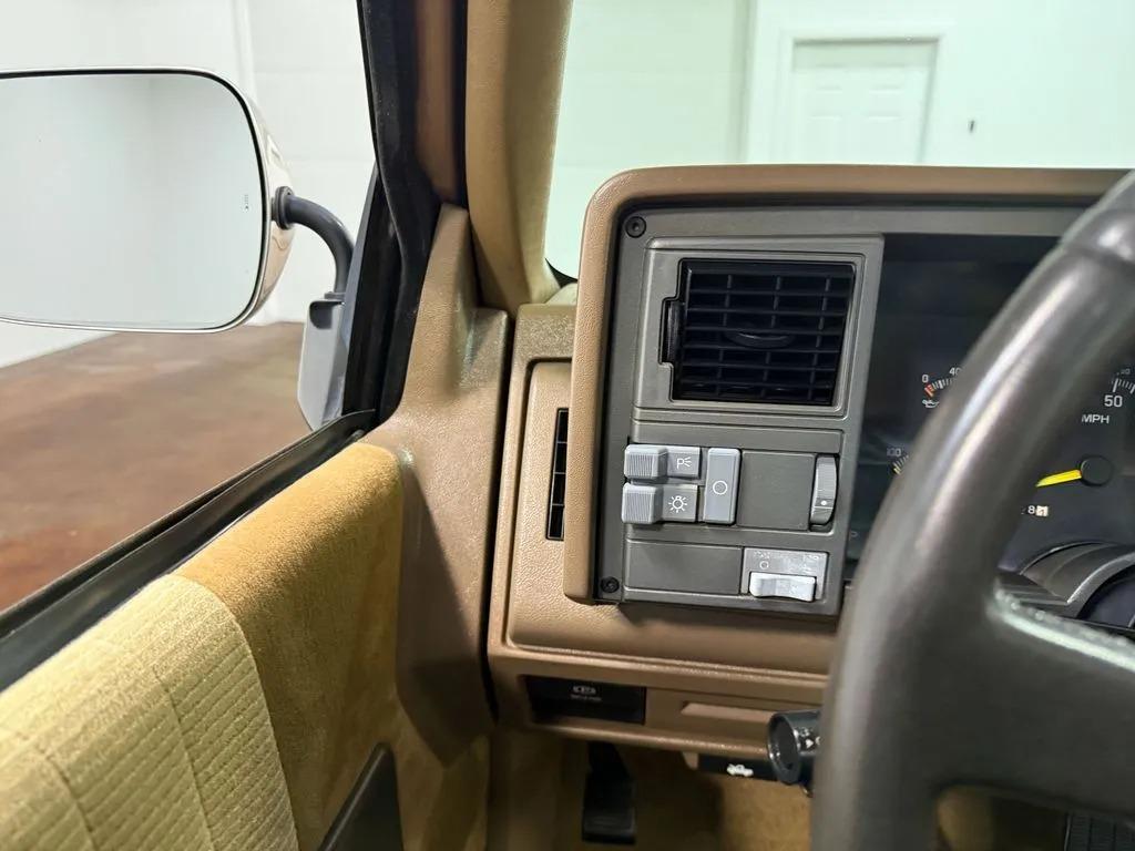 1994 GMC C1500 SL