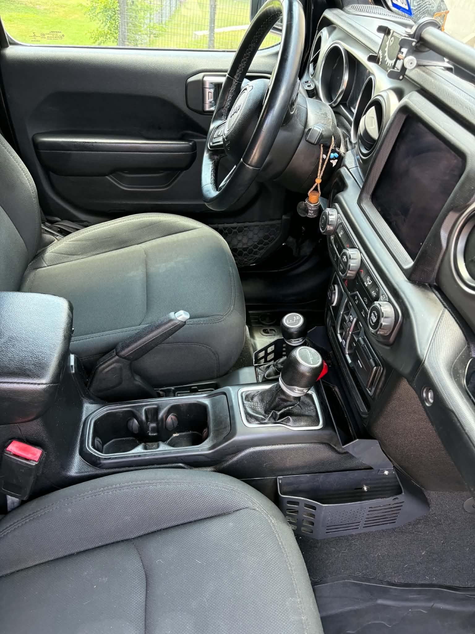 2021 Jeep Gladiator Willys