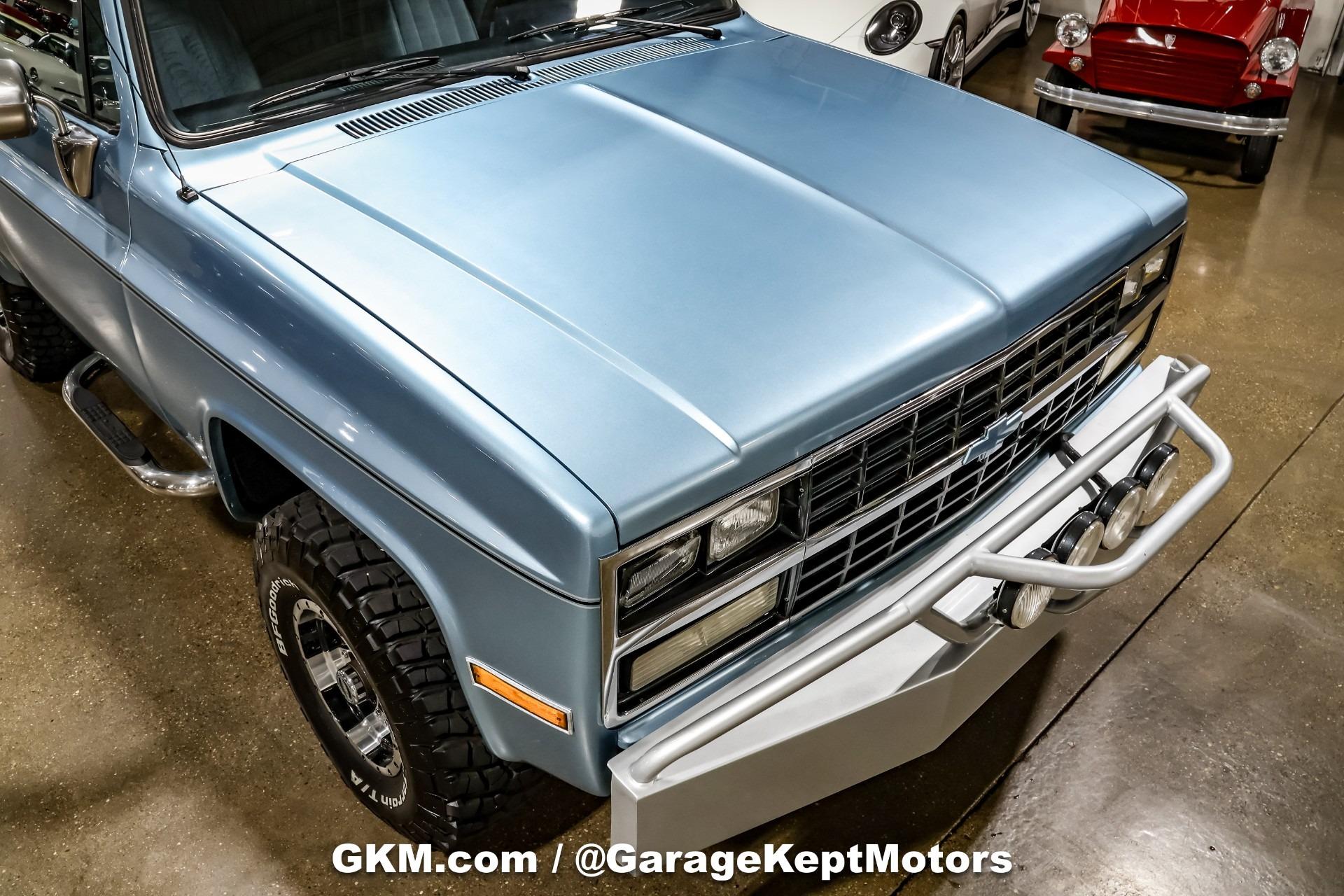 Restored 1990 Chevrolet K5 Blazer Silverado - 4