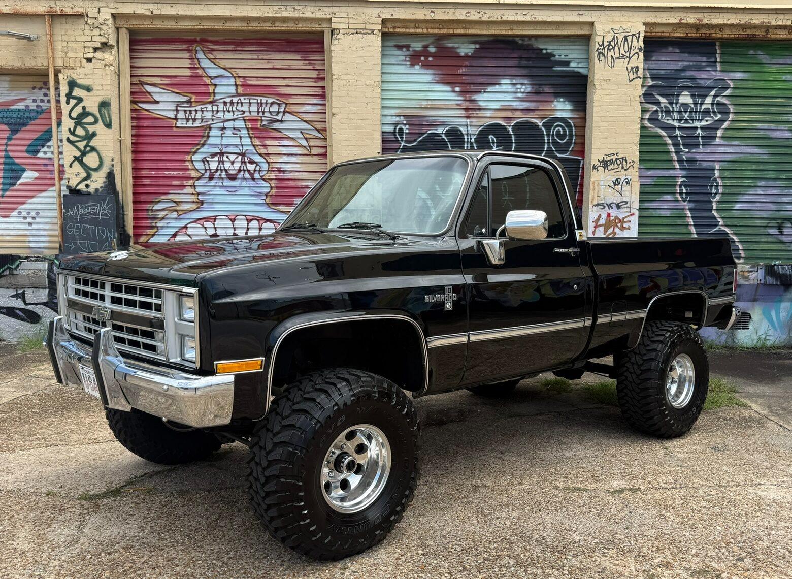 Restored 1985 Chevrolet Silverado - 5