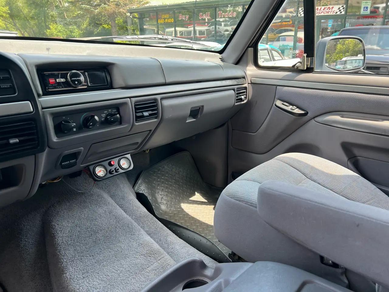 1995 Ford Bronco XLT