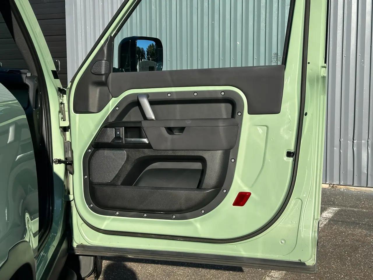 2023 Land Rover Defender 90 75th Anniversary