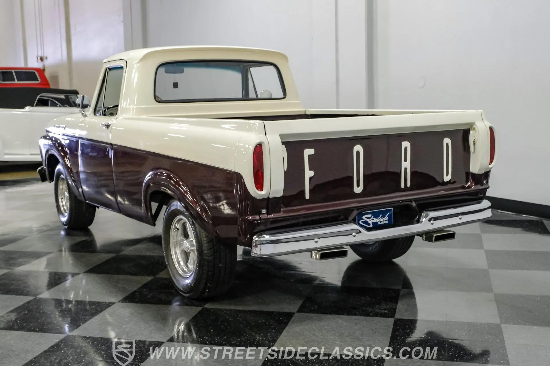 1961 Ford F-100