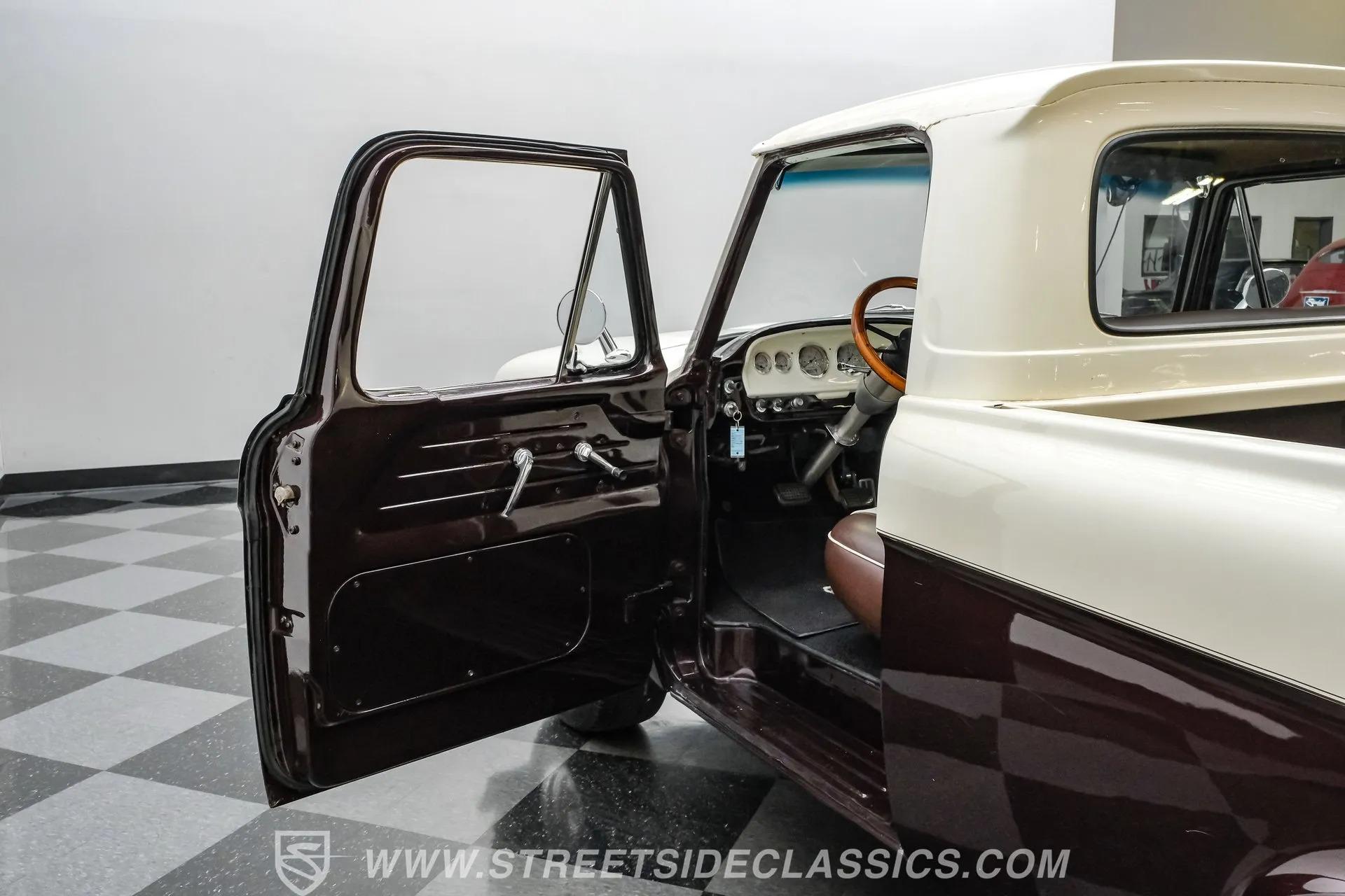 1961 Ford F-100