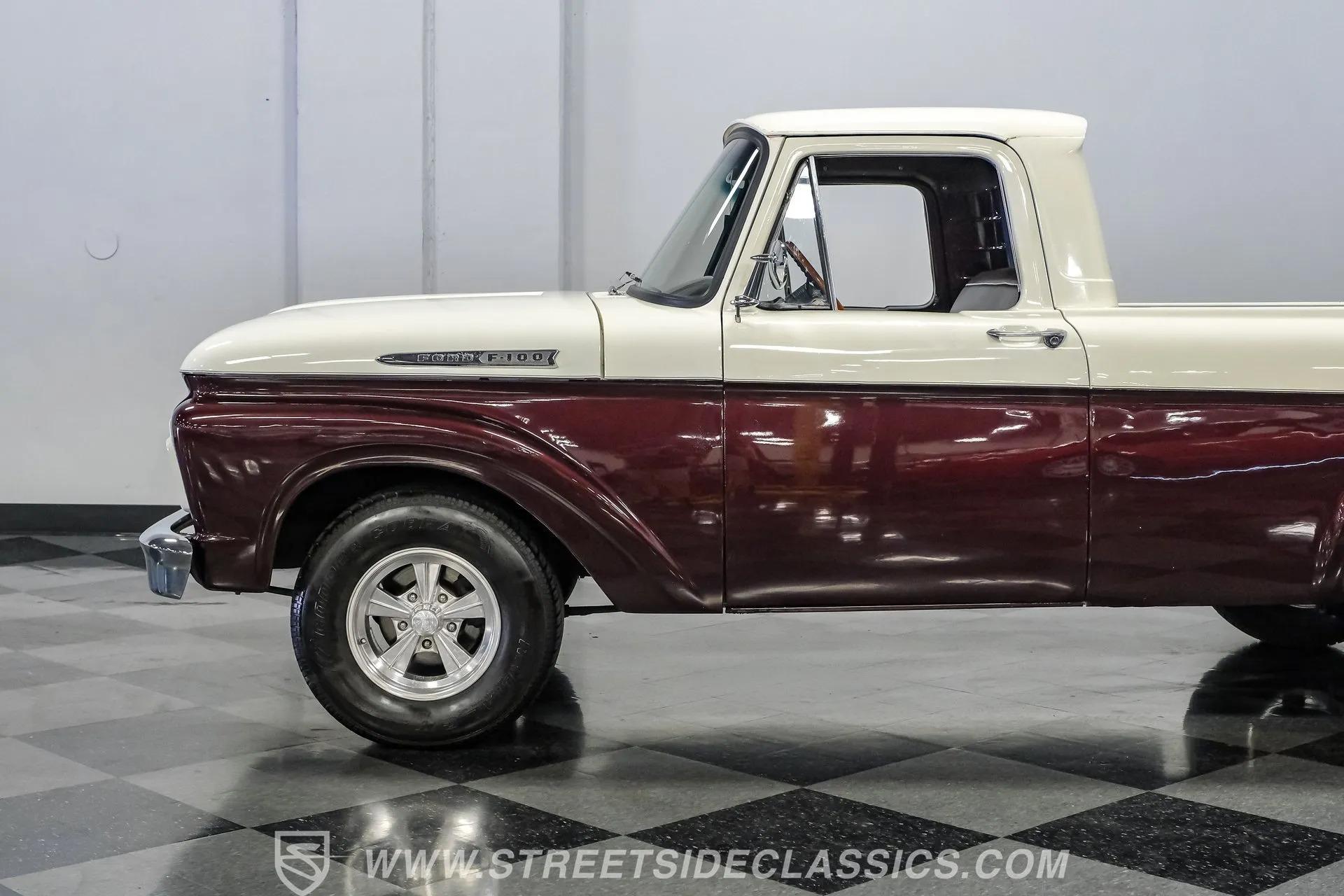 1961 Ford F-100