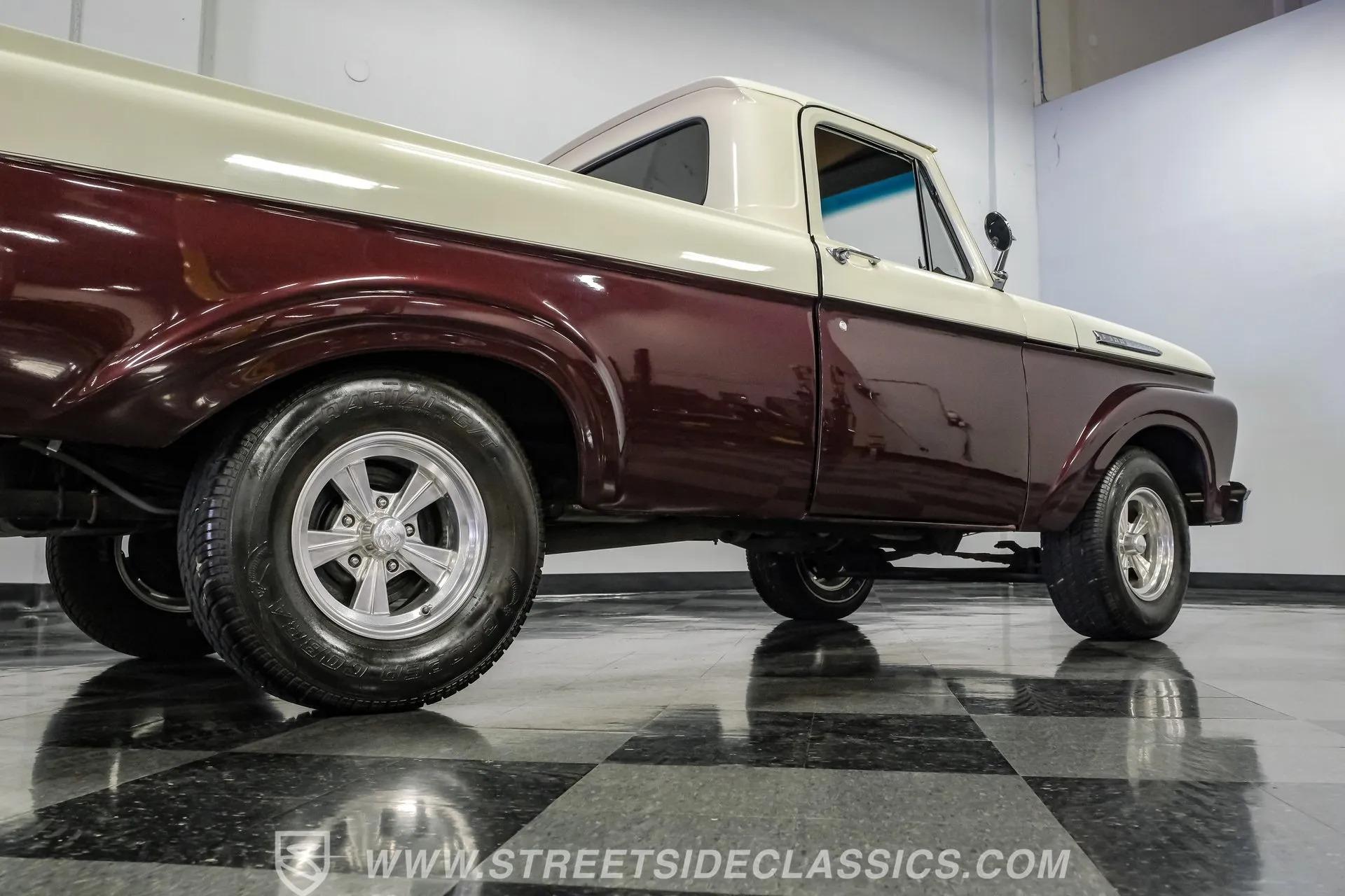 1961 Ford F-100