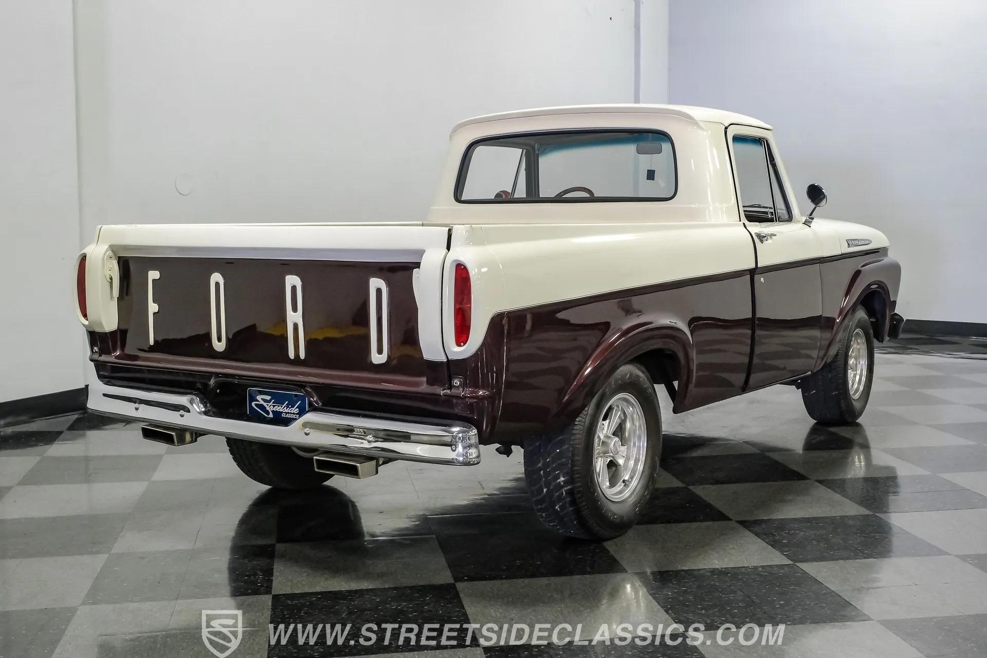 1961 Ford F-100