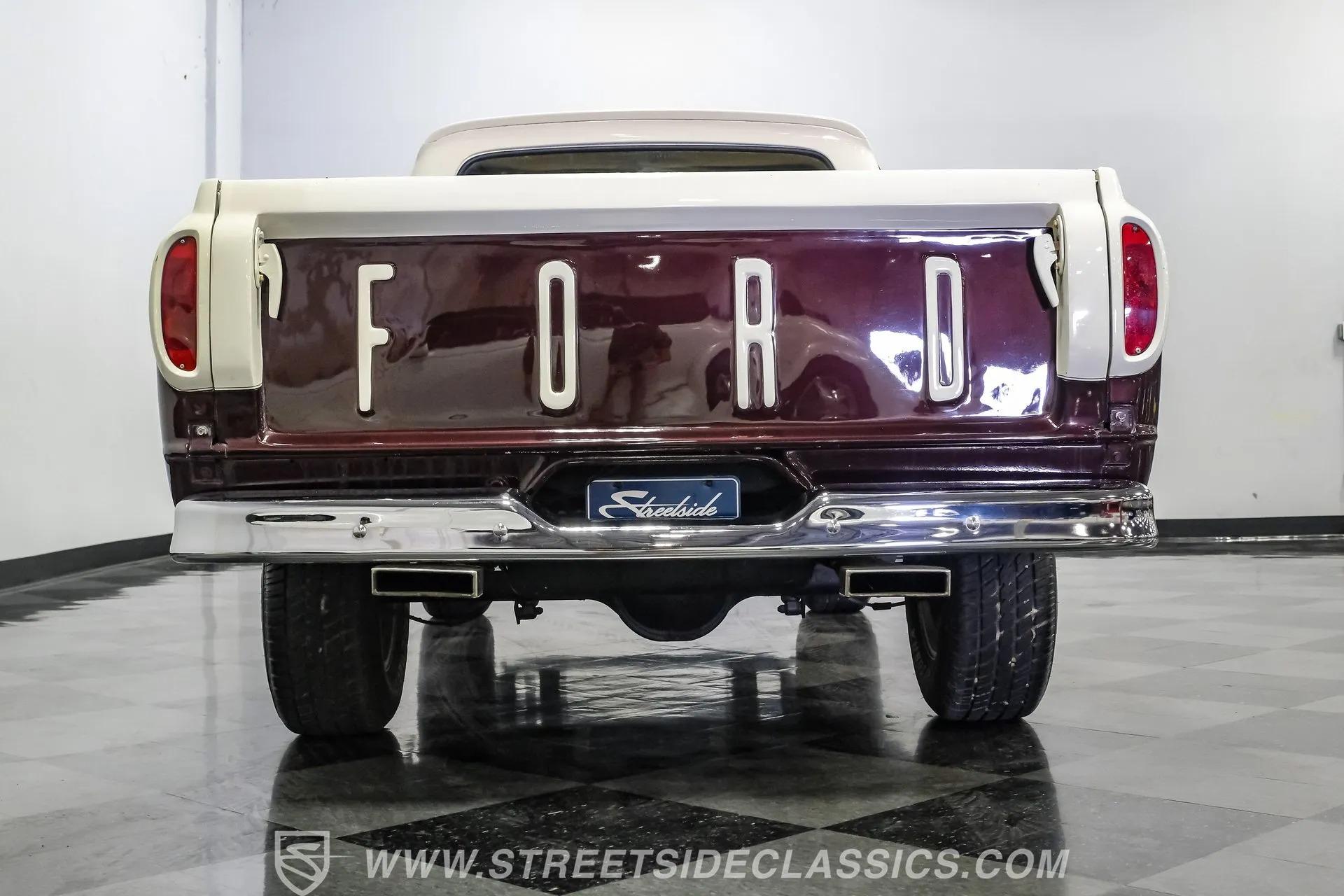 1961 Ford F-100