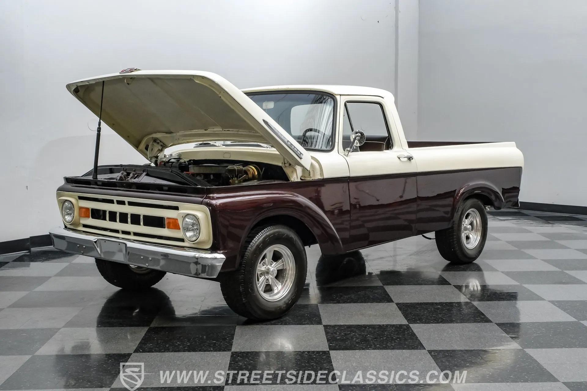 1961 Ford F-100