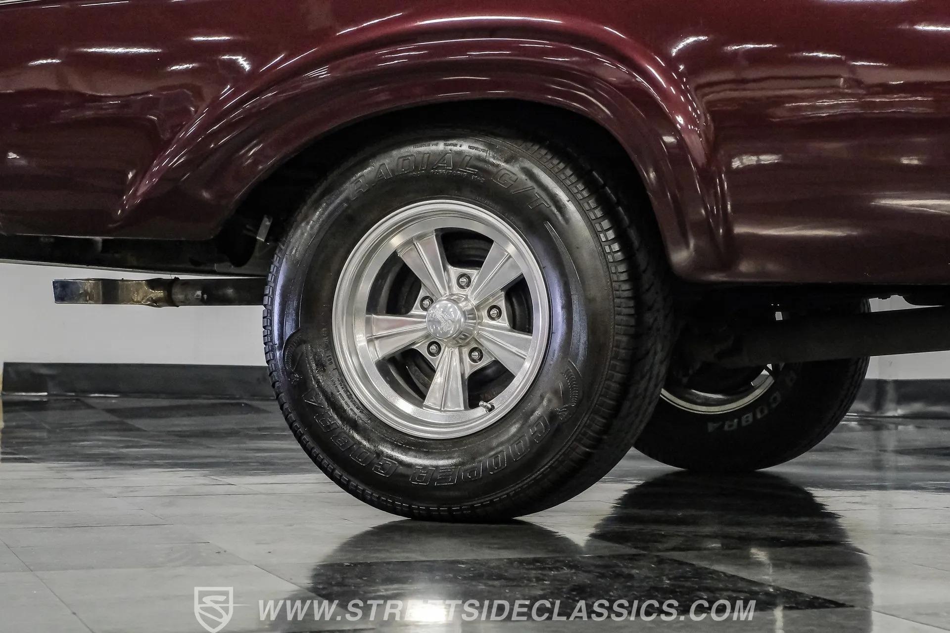 1961 Ford F-100