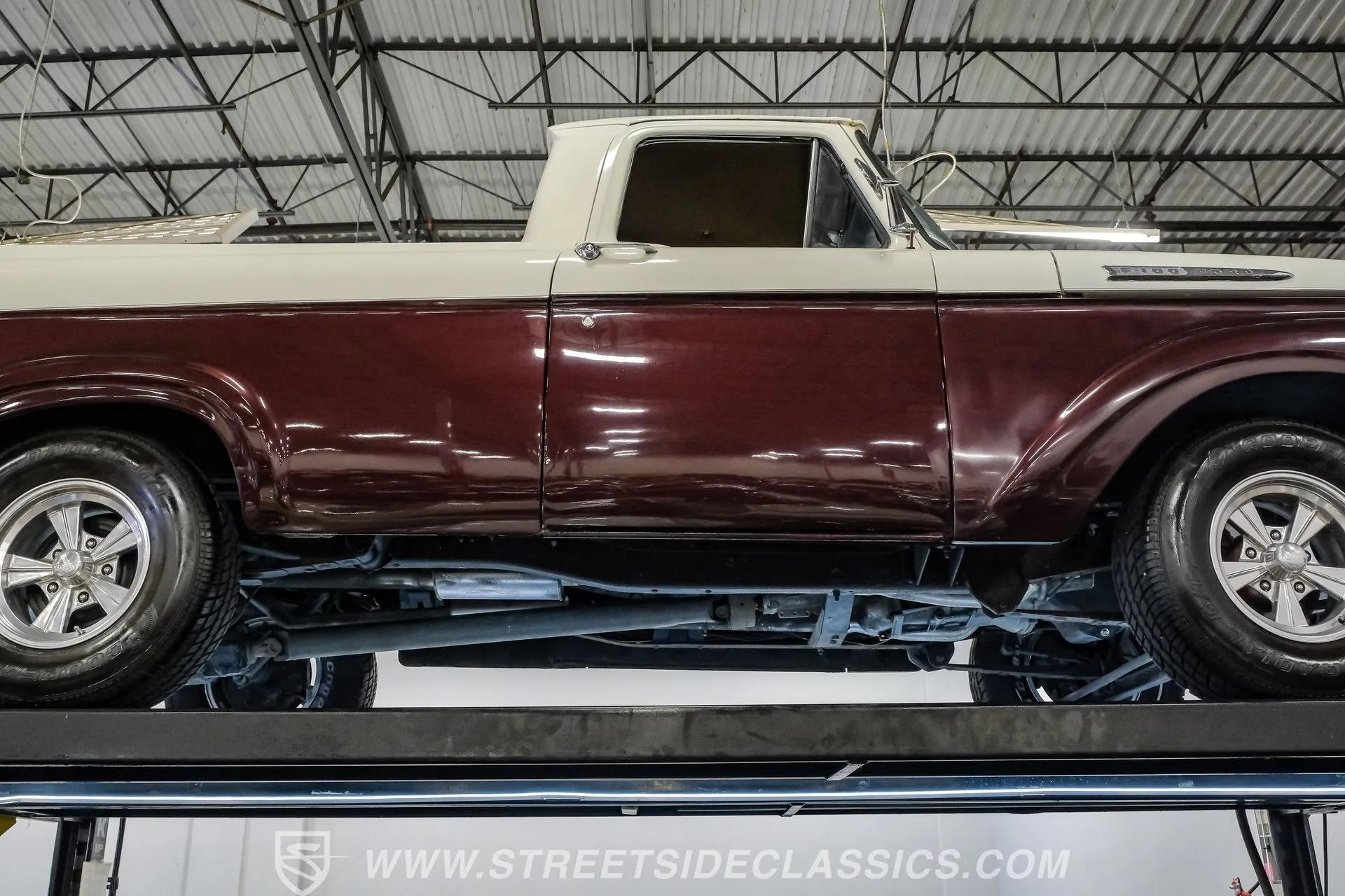 1961 Ford F-100
